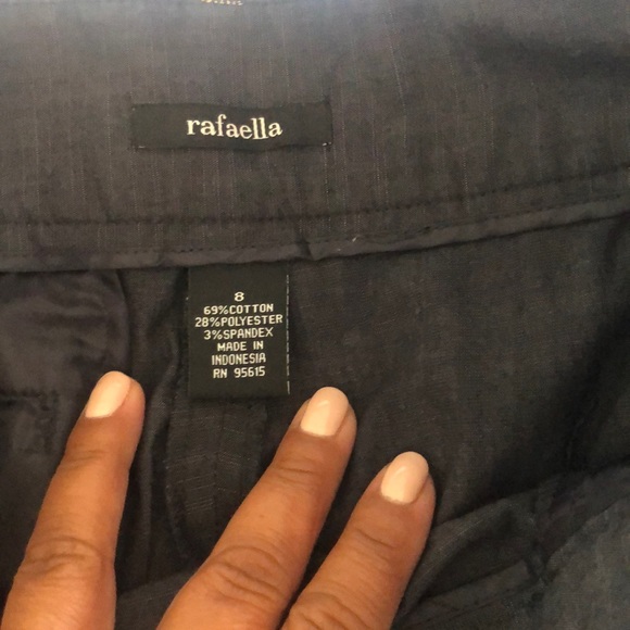 Dress pants - Picture 2 of 5